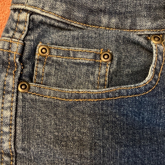 SOFT! Gently worn, straight-leg, cuffed Randolph Duke SPIRITED Jeans! Size 12 - Picture 13 of 13